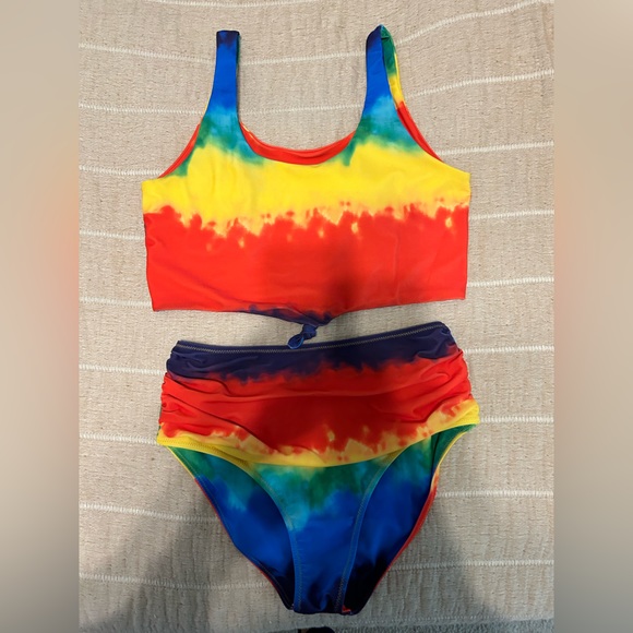 Davi & Dani Snow Cone Swimsuit Size Small - Picture 3 of 14
